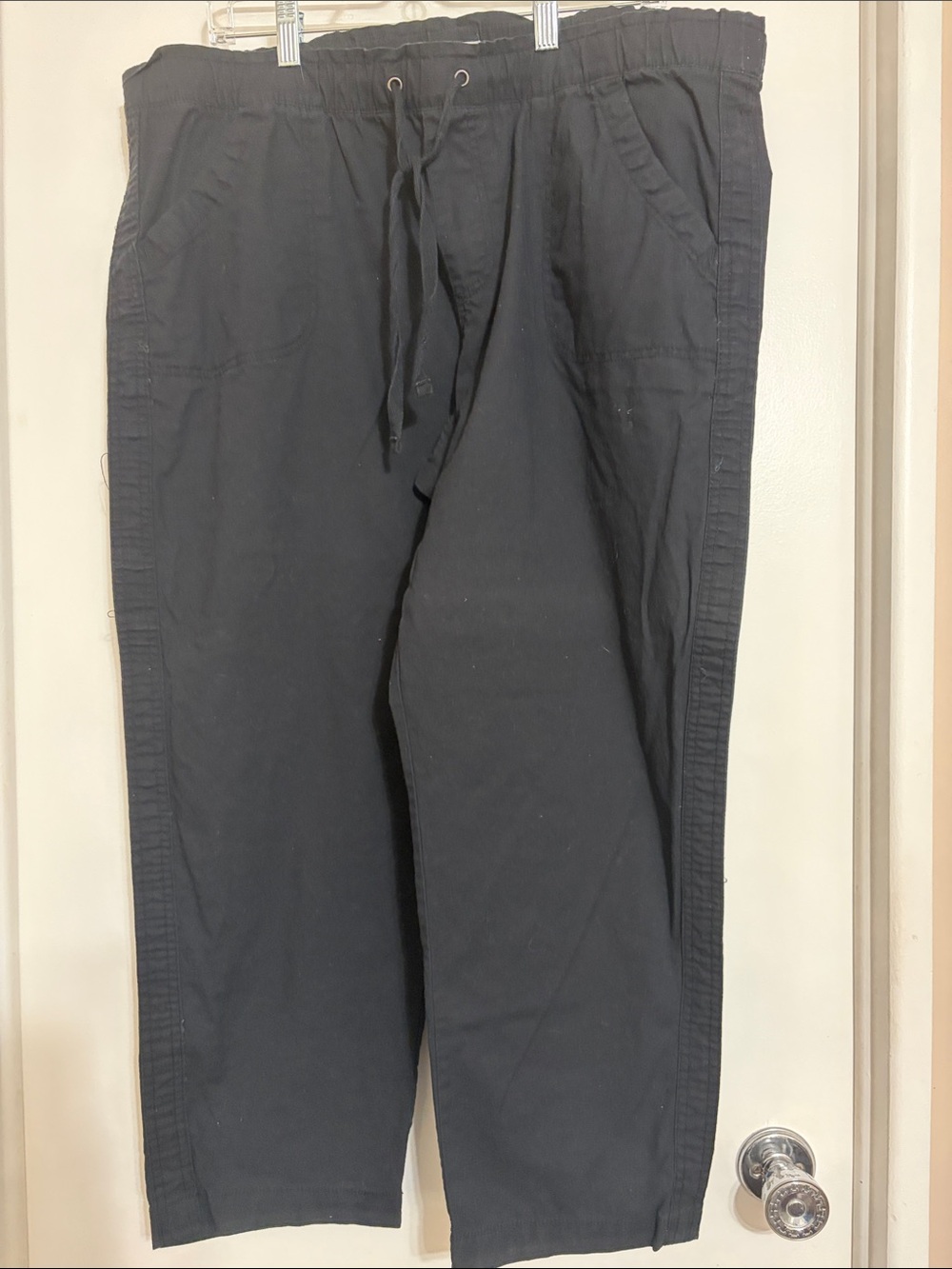 Sonoma Black Cropped Drawstring Pants
